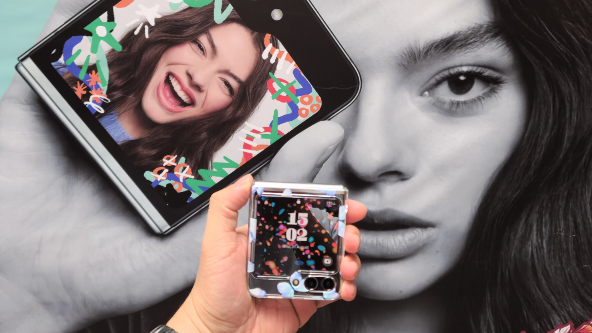 Samsung Galaxy Z Flip5 with model background