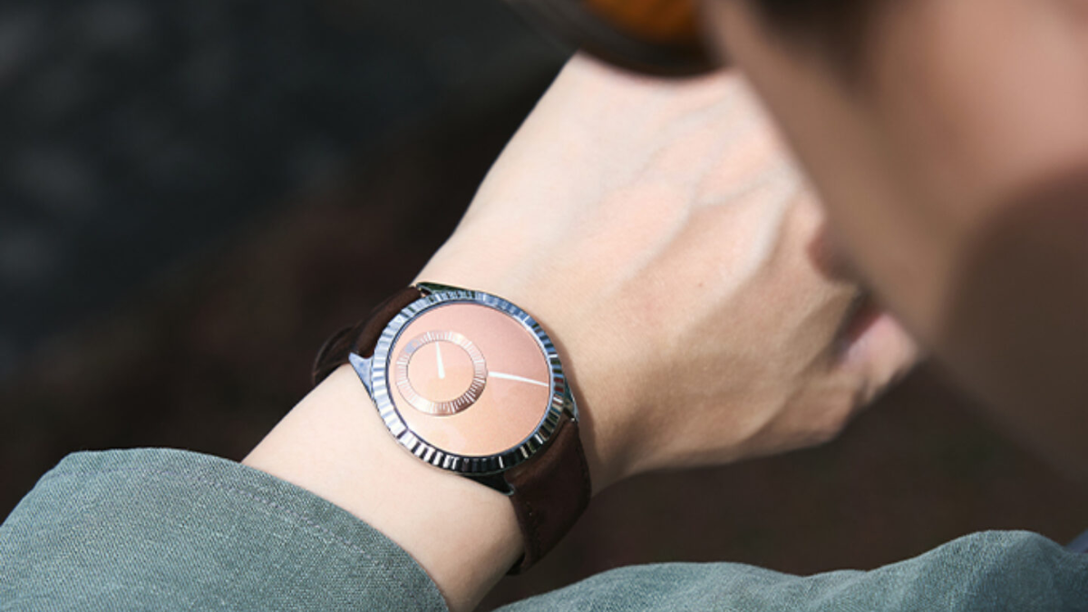 Ressence Type 9 ARM “Scattering Sun”