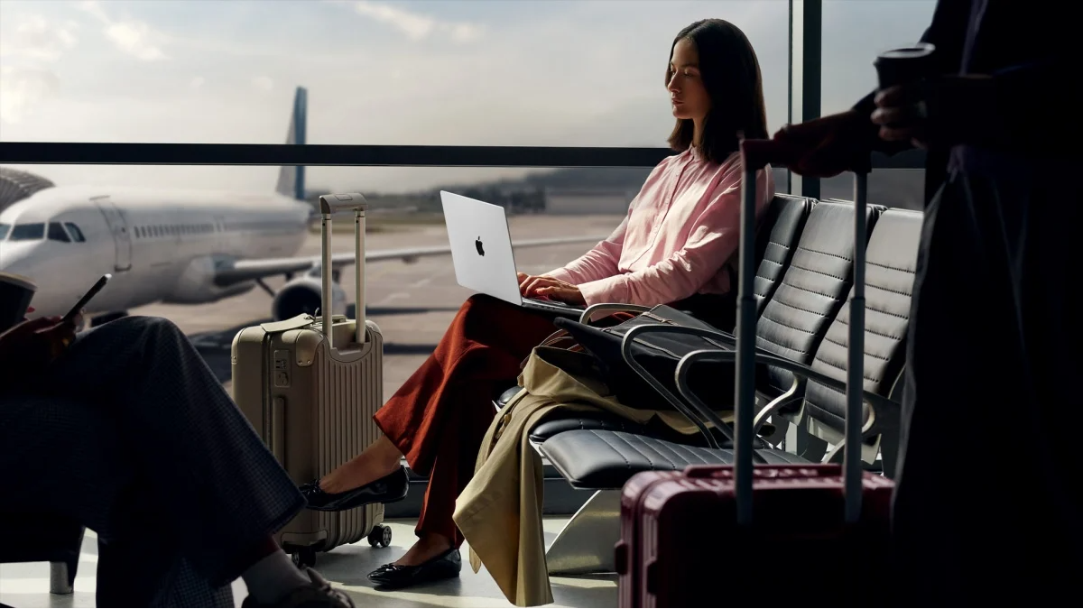 Apple New MacBook Pro 14 inch supercharged by M5