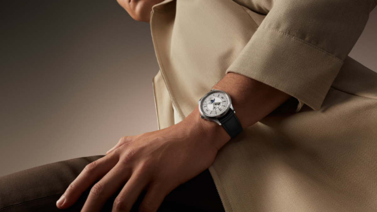 Jaeger-LeCoultre signature complications of new Master Control Calendar