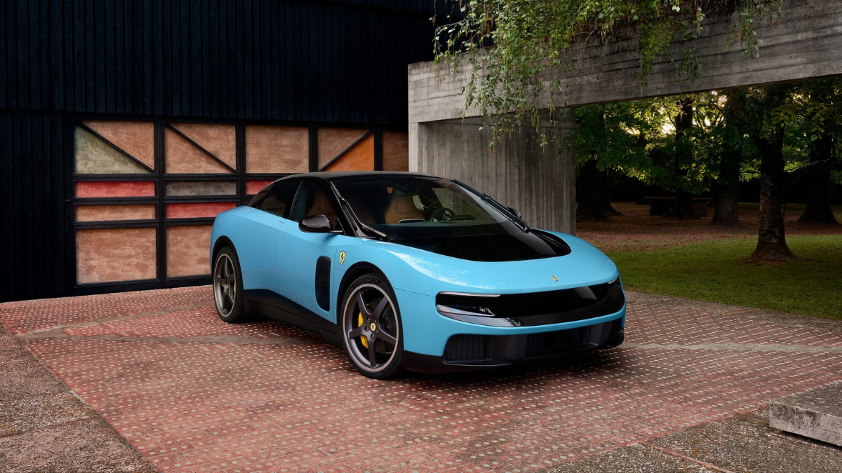 Ferrari Luce Azzurro La Plata