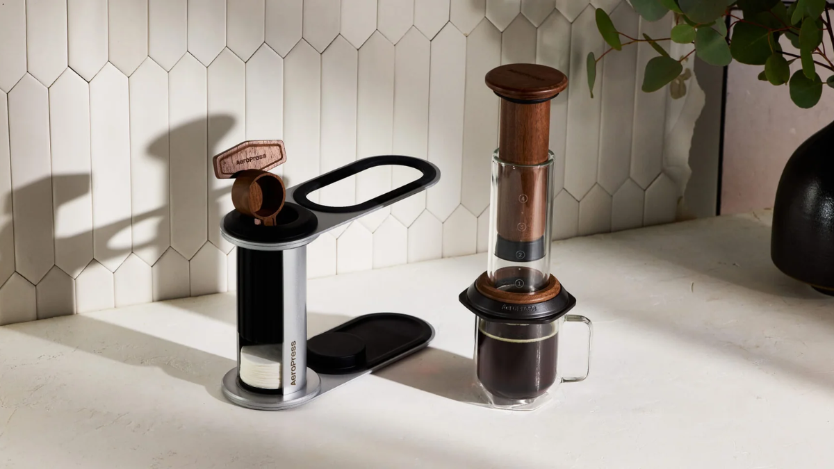 AeroPress Premium Walnut