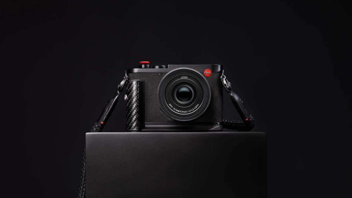 Leica Q3 43 Formula 1® Edition